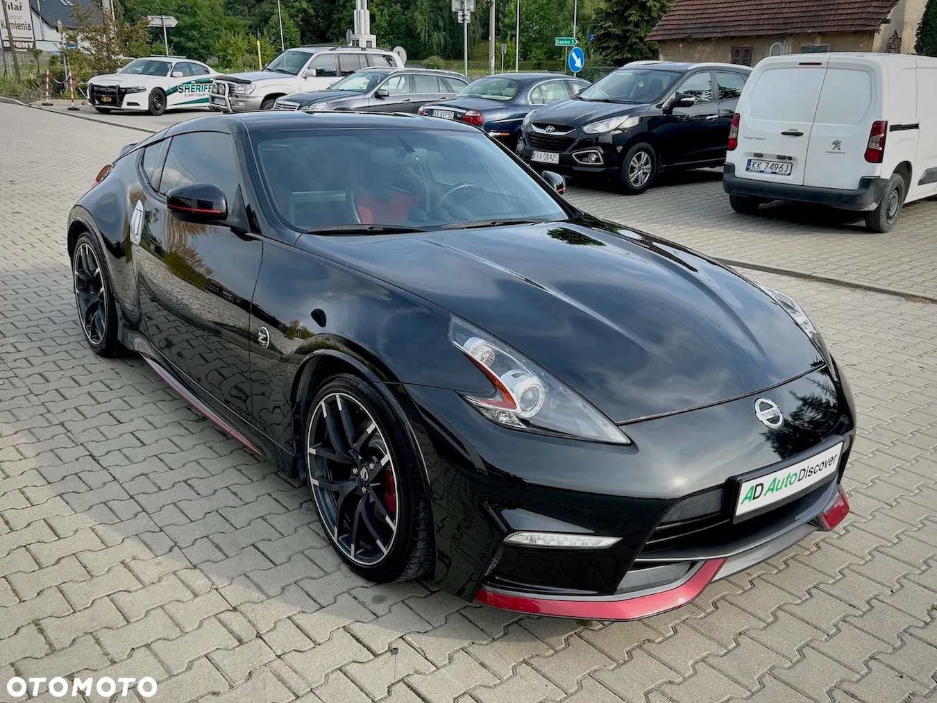 Nissan 370 Z - 12