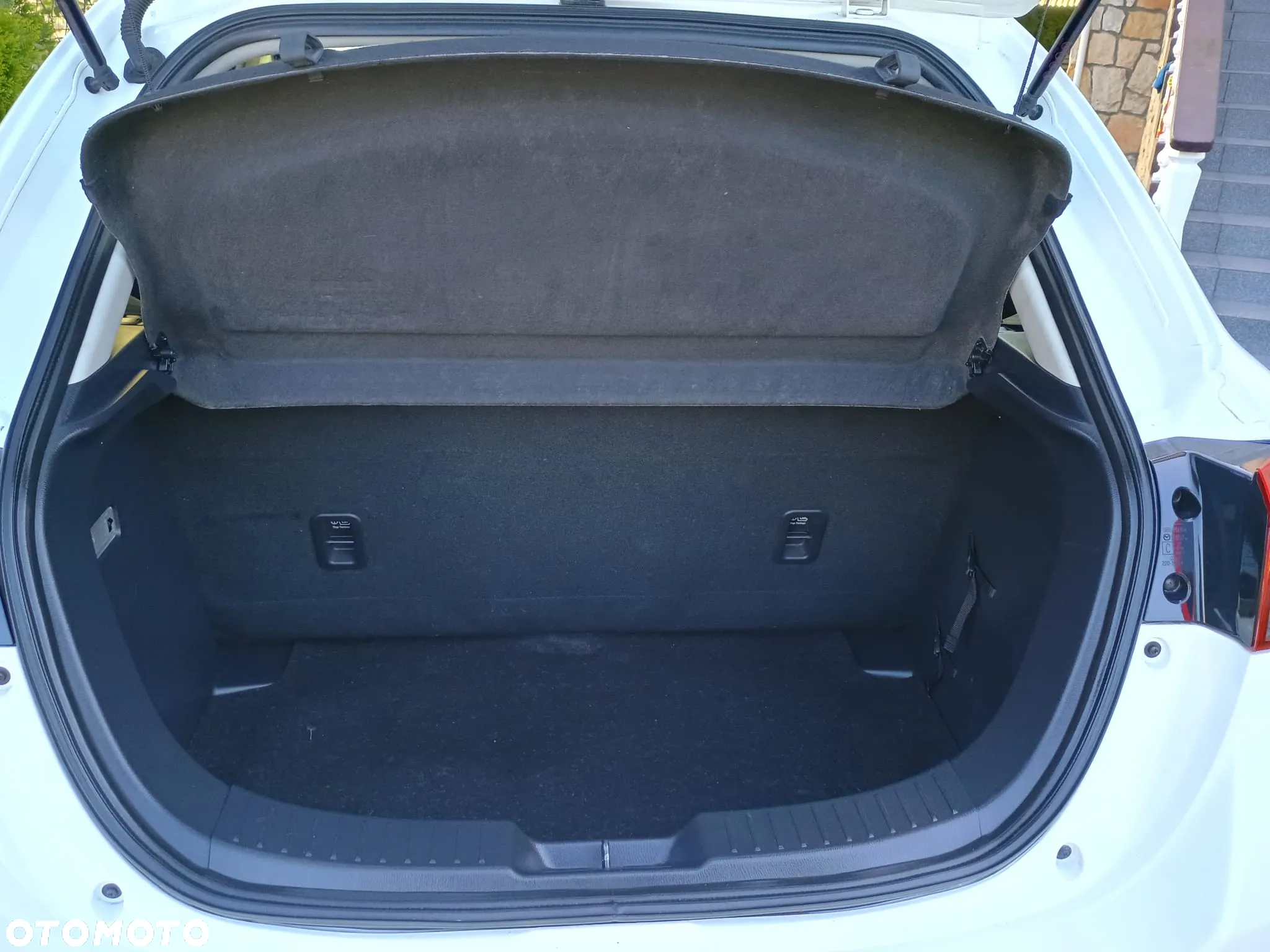Mazda 2 SKYACTIV-G 75 Exclusive-Line - 4