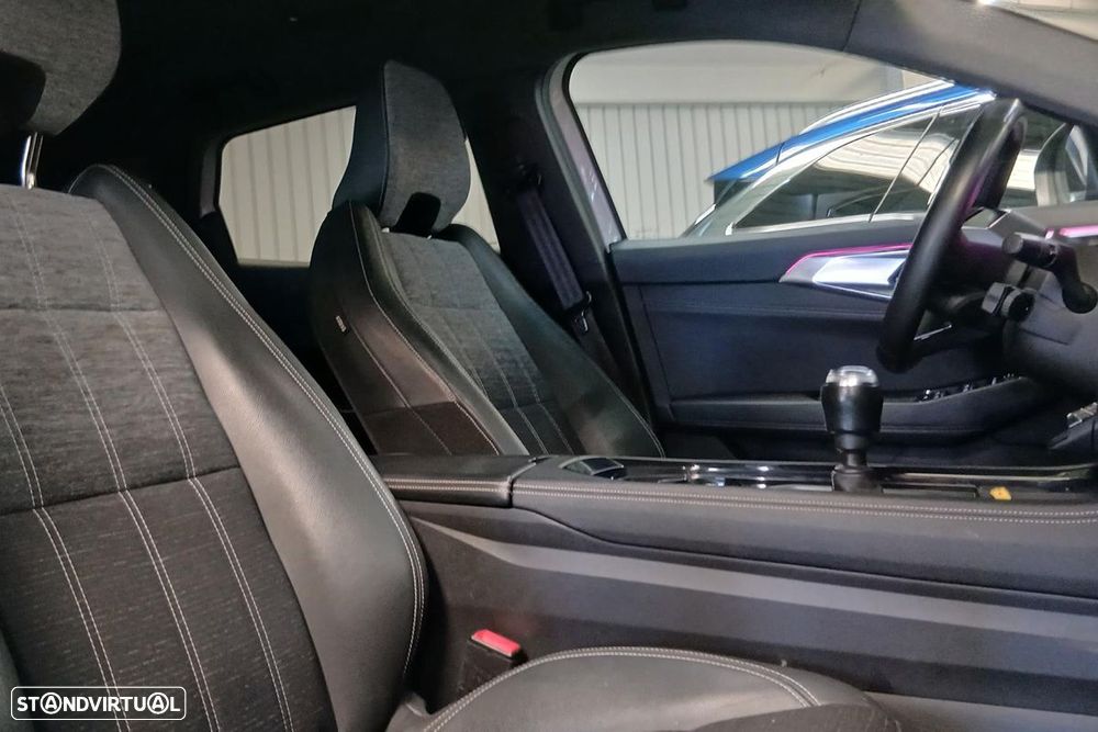 Renault Austral 1.3 Mild Hybrid Techno - 15