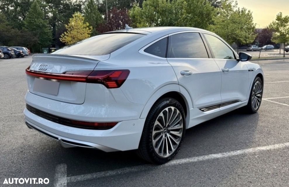 Audi e-tron 50 quattro S line - 5