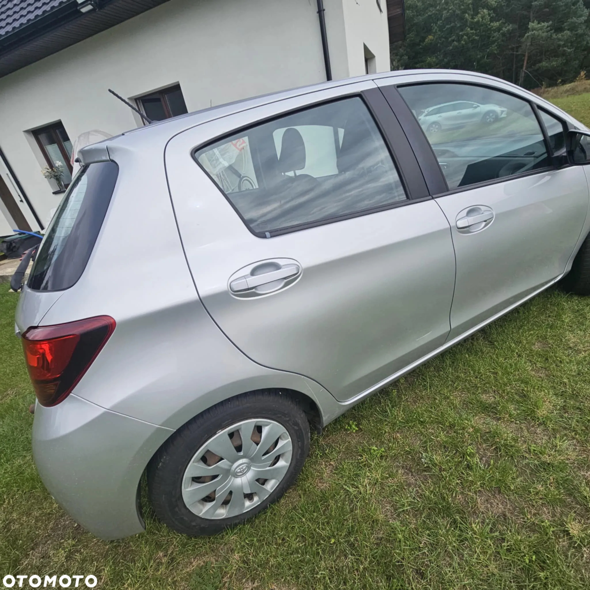 Toyota Yaris 1.33 Active EU6 - 18