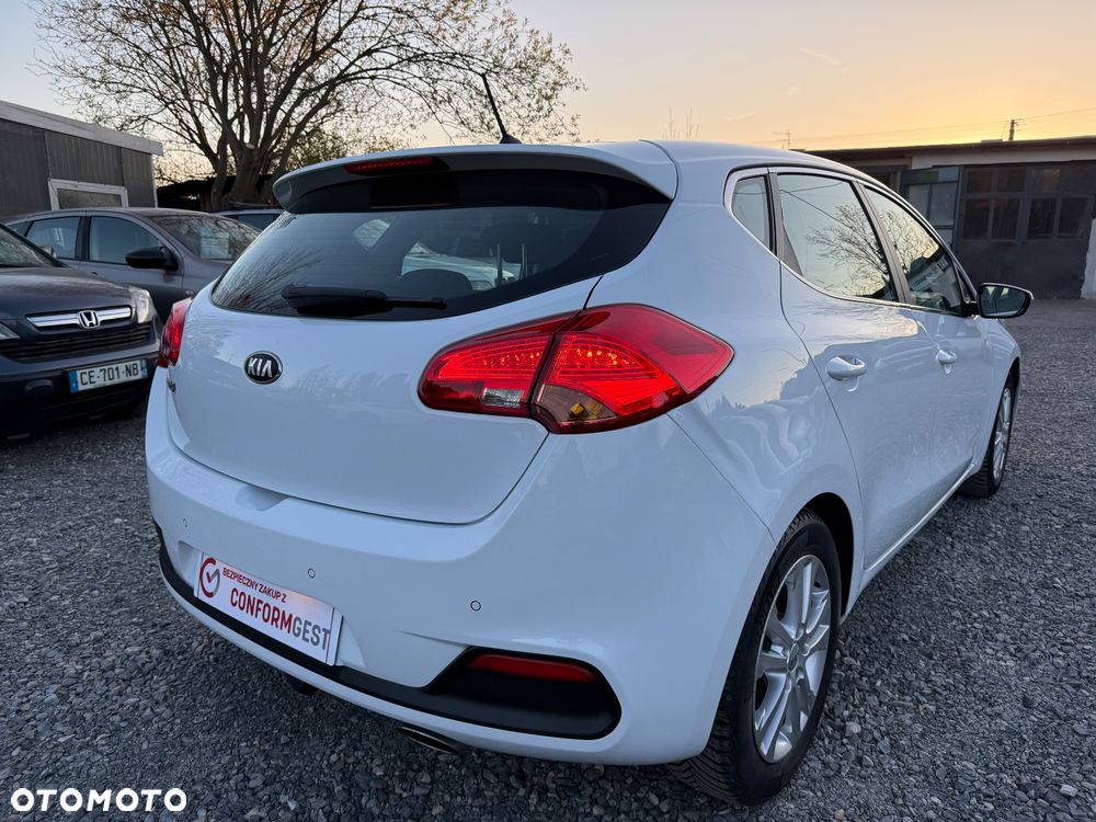 Kia Ceed 1.6 GDI Spirit - 6