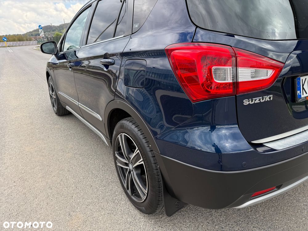 Suzuki SX4 S-Cross 1.4 T Premium 4WD - 16