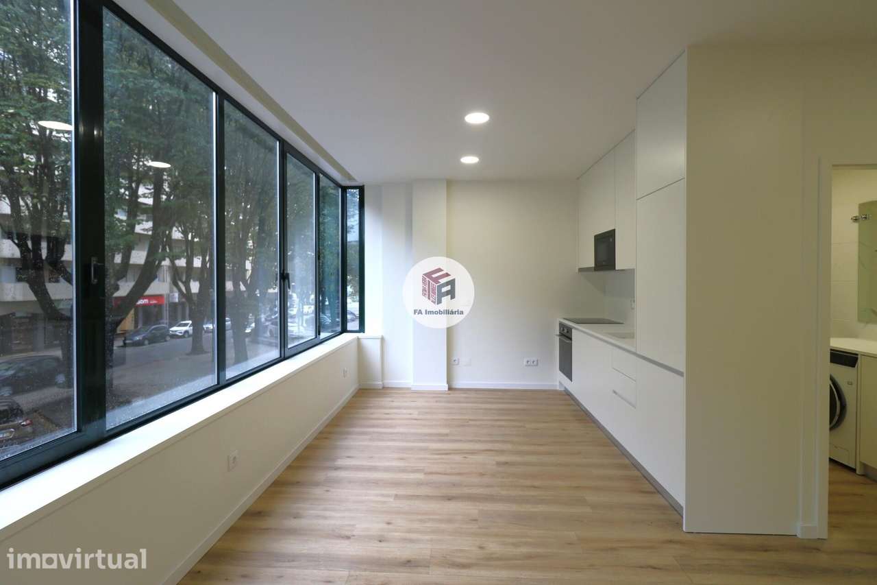 Apartamento T0+1 Centro Matosinhos - Grande imagem: 4/12