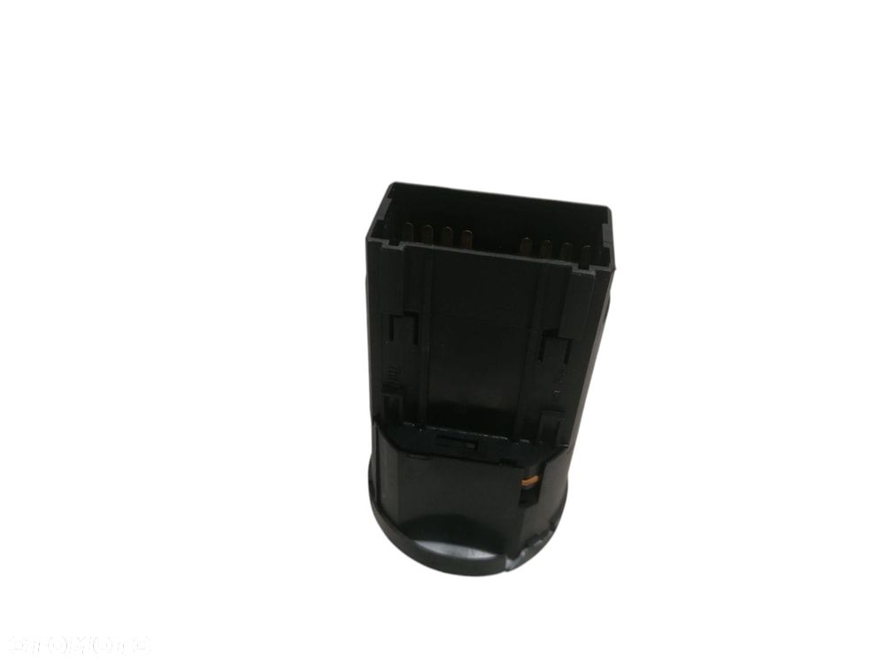 WŁĄCZNIK ŚWIATEŁ VW POLO IV 9N 01-09 1 - 2