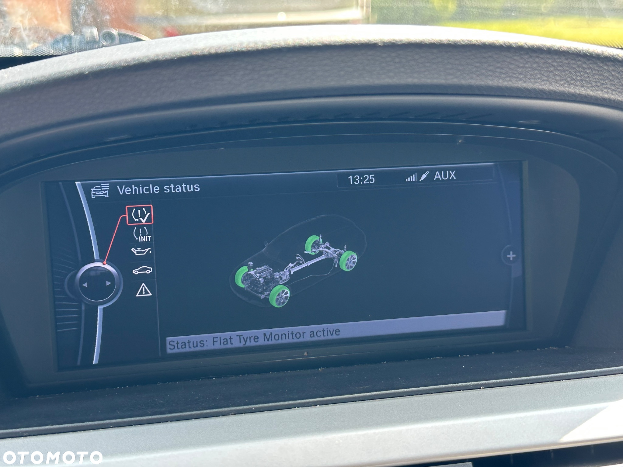 BMW Seria 3 318d DPF Touring Edition Lifestyle - 12