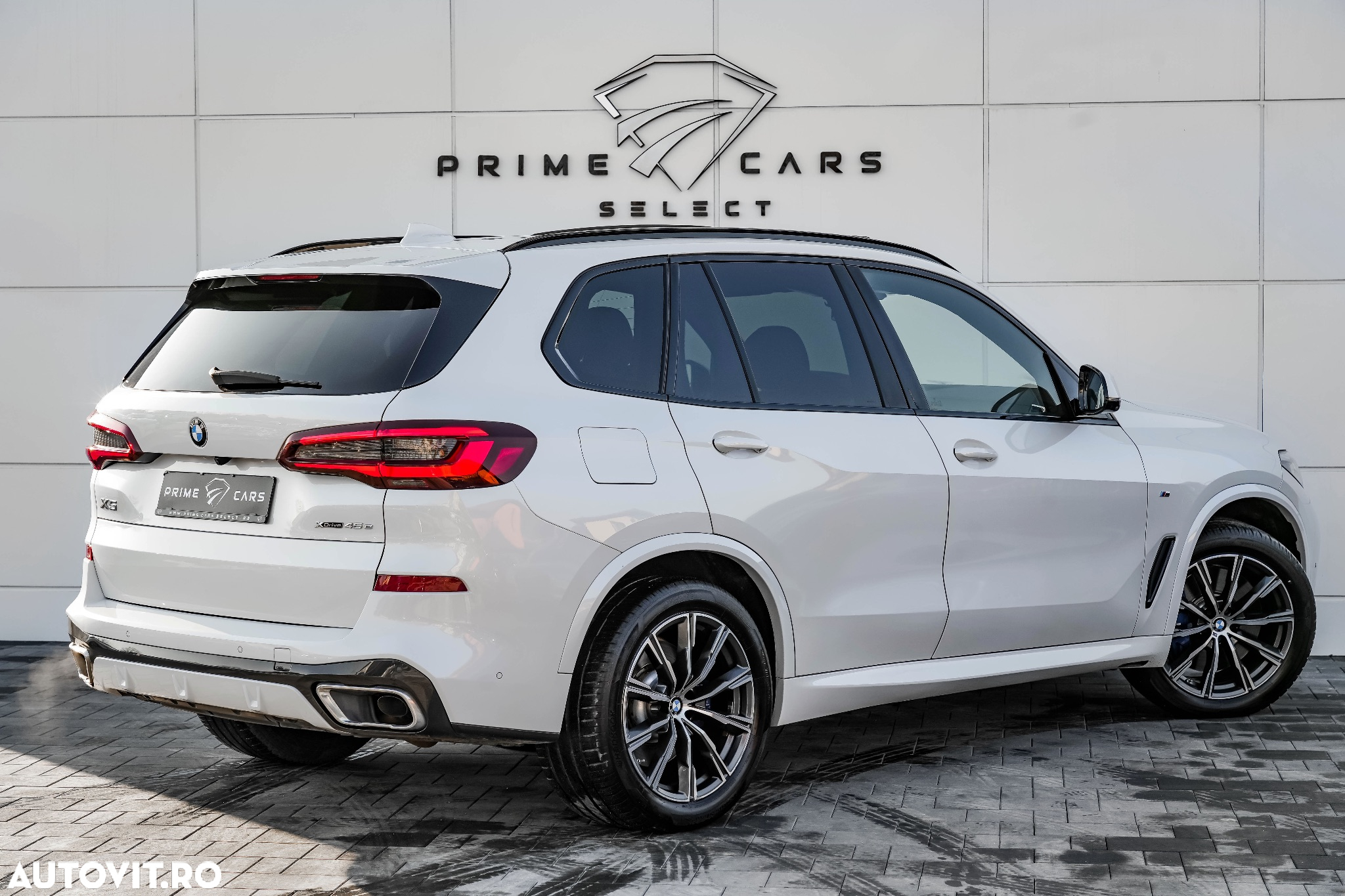 BMW X5 xDrive45e - 11