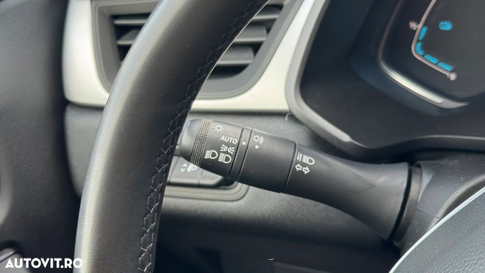 Renault Captur E-TECH Full 145 Techno - 15