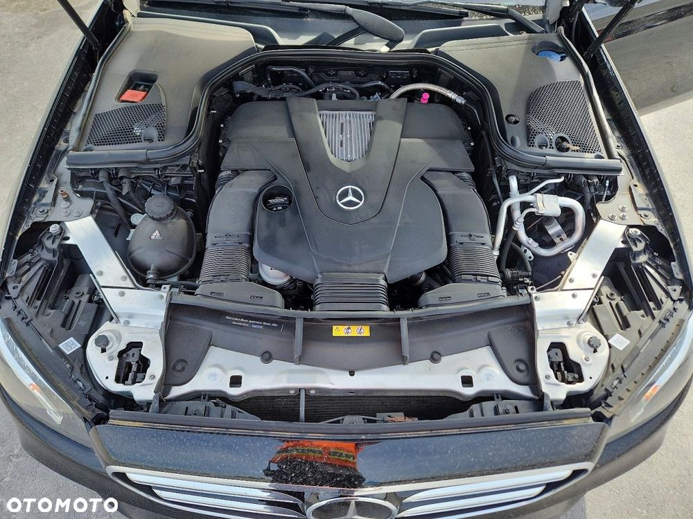 Mercedes-Benz Klasa E 450 4Matic 9G-TRONIC - 12