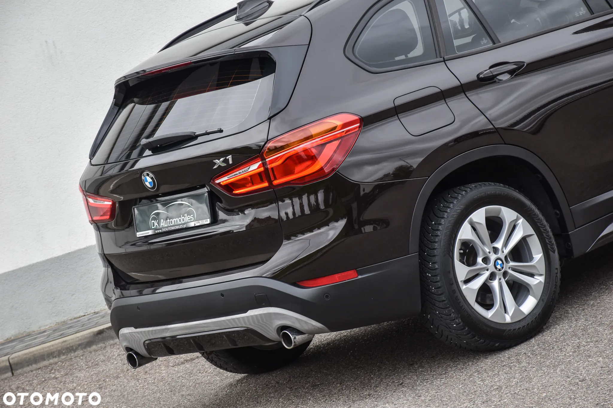BMW X1 xDrive20i xLine sport - 12