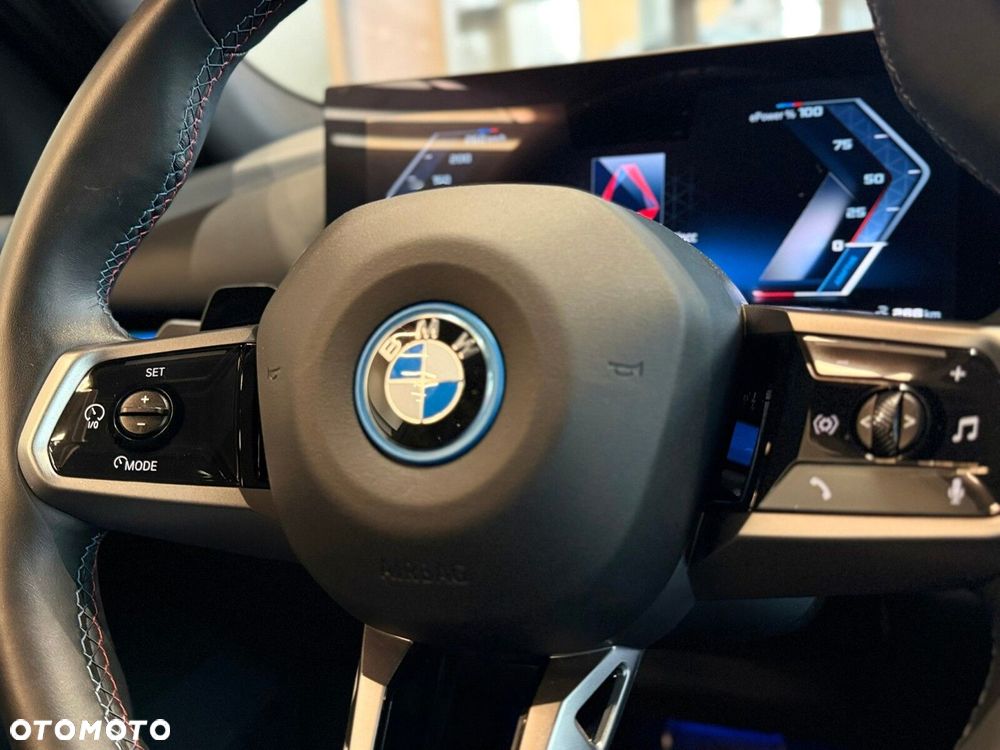 BMW i5 - 29
