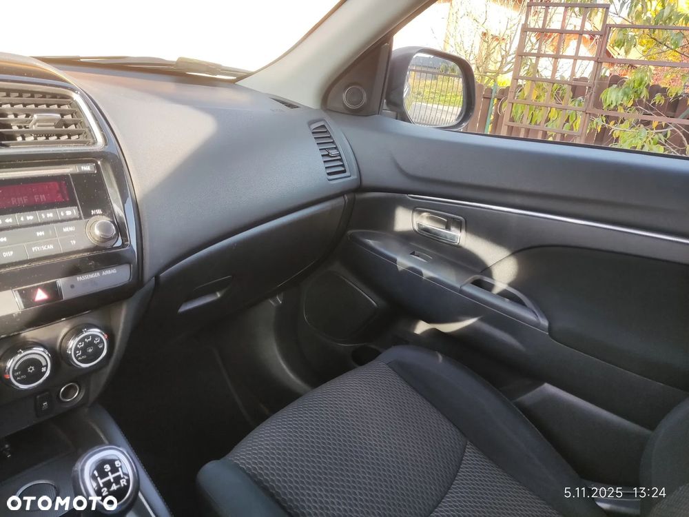 Mitsubishi ASX 1.6 Invite - 8