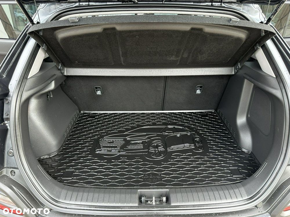 Hyundai Kona 1.6 T-GDI DCT Trend - 32