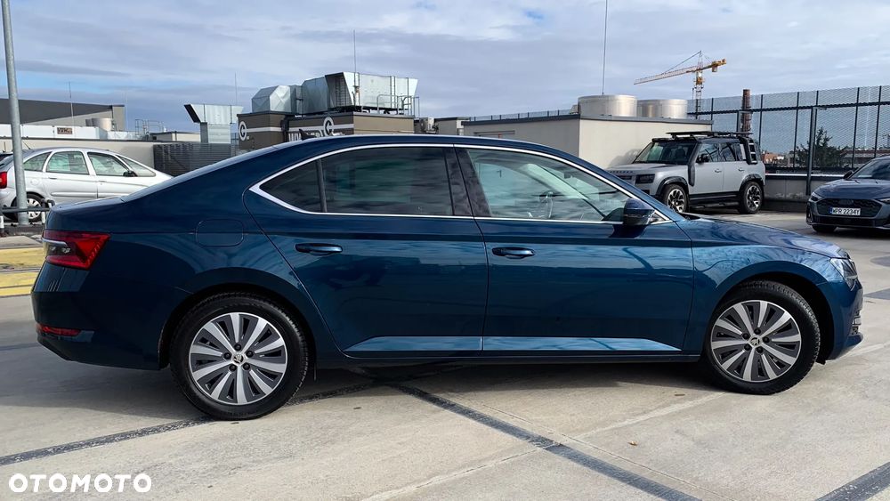 Skoda Superb 1.5 TSI Style DSG - 8