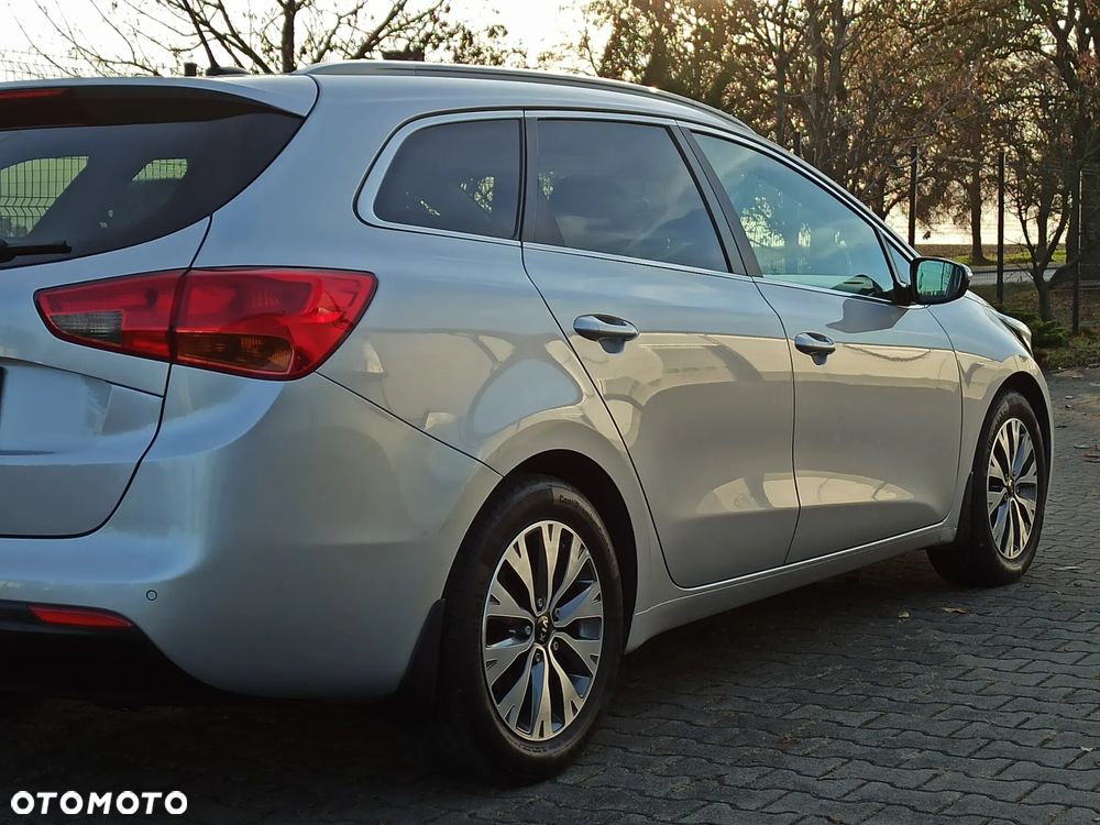 Kia Ceed 1.6 GDI L Business Line - 6