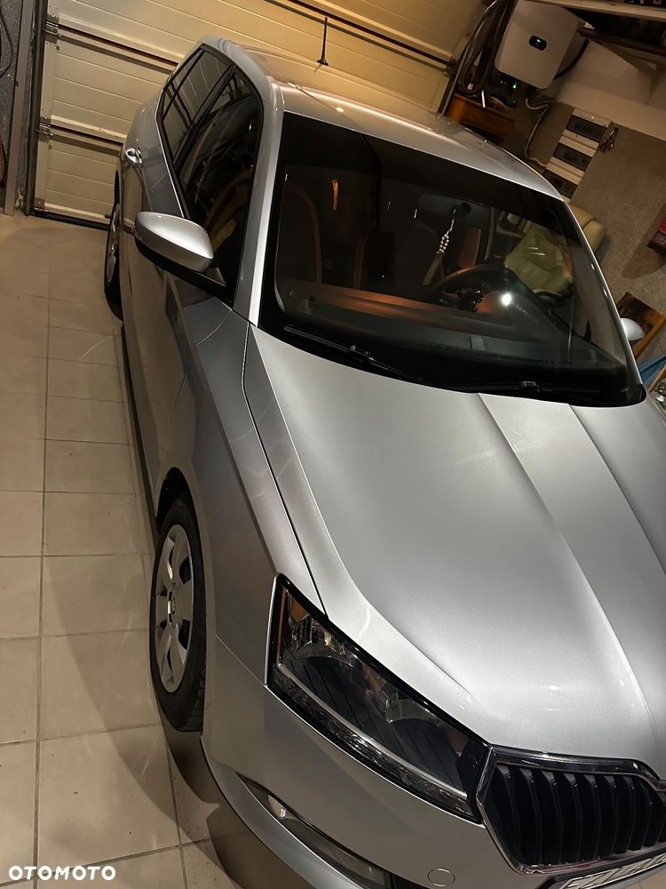 Skoda Fabia - 5