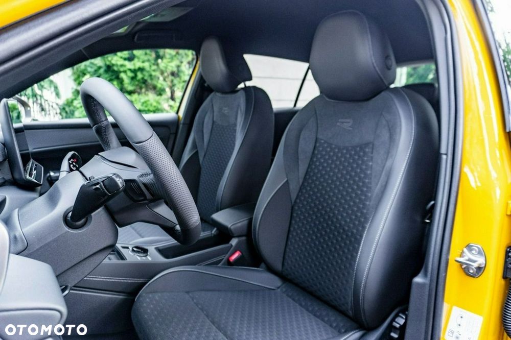 Volkswagen T-Roc - 17