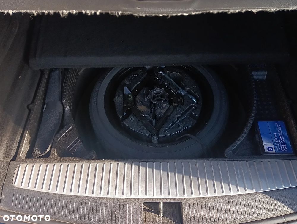 Opel Astra 1.4 Turbo Cosmo - 19