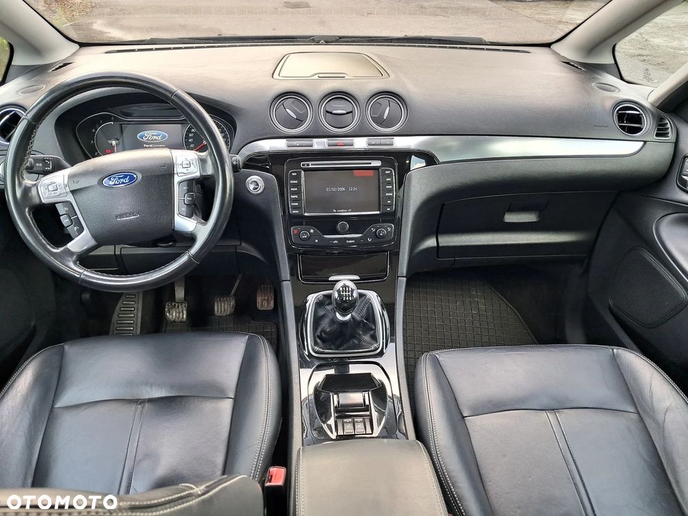 Ford S-Max - 4