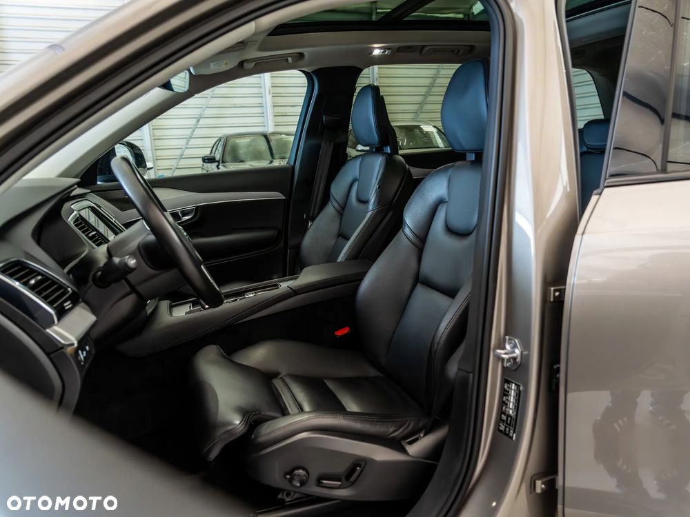 Volvo XC 90 T8 AWD Twin Engine Geartronic RDesign - 13