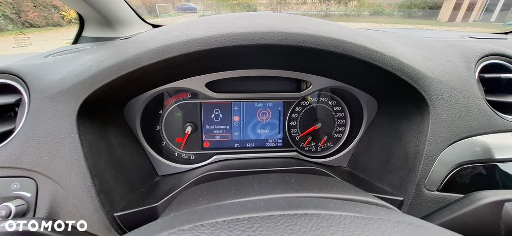 Ford S-Max 2.0 TDCi DPF Titanium - 18