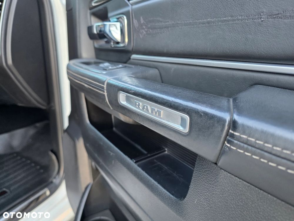 RAM 1500 - 25