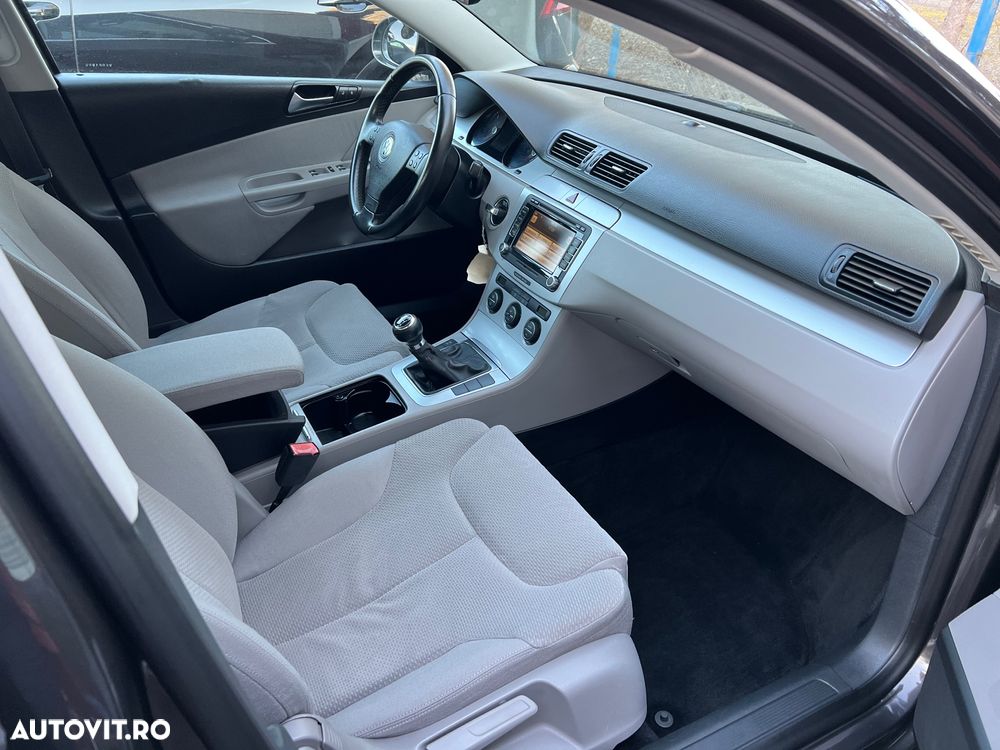 Volkswagen Passat Variant 2.0 TDI BlueMotion Technology DPF Comfortline - 7