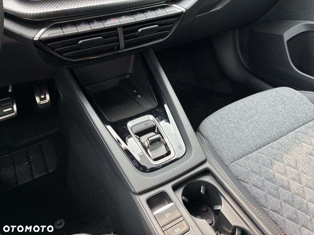 Skoda Octavia - 25