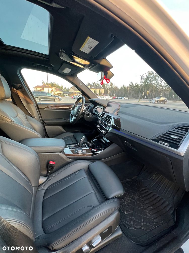 BMW X3 xDrive30i xLine - 26