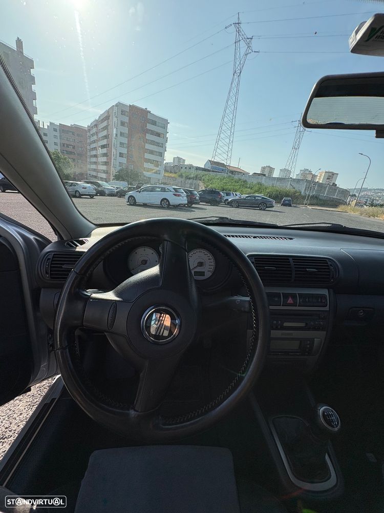 SEAT Leon 1.9 TDI FR - 10