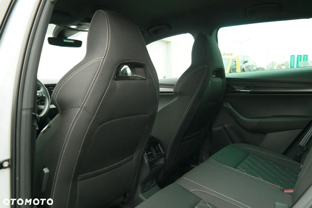 Skoda Karoq 1.5 TSI ACT 4x2 Sportline DSG - 8