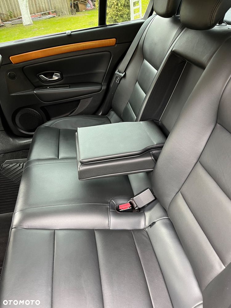 Renault Laguna 2.0 Turbo Initiale - 32