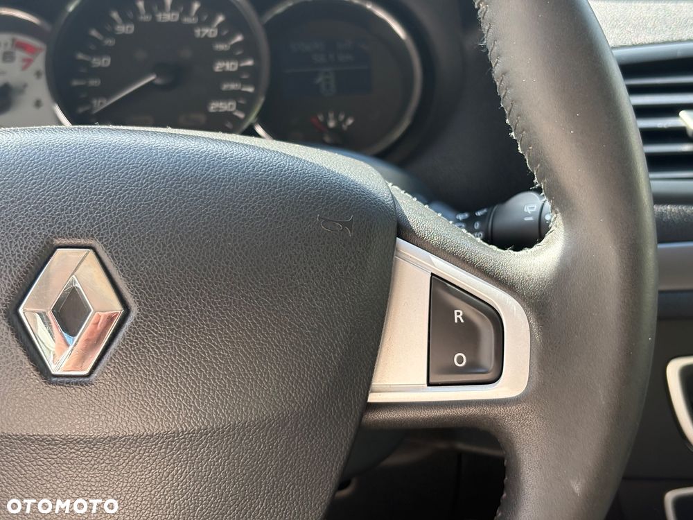 Renault Megane TCe 130 Luxe - 15