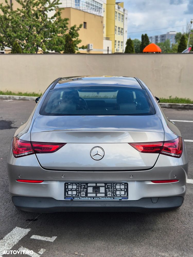 Mercedes-Benz CLA 200 - 4