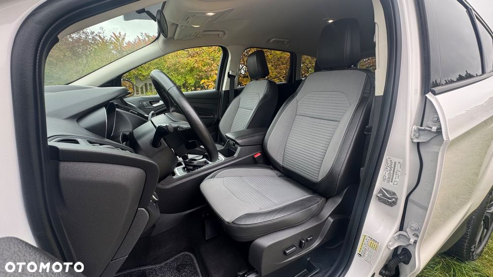 Ford Kuga 1.5 EcoBoost 4x4 Vignale - 12