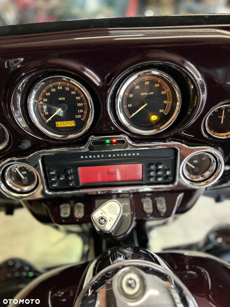 Harley-Davidson FLHT Electra Glide Standard - 7