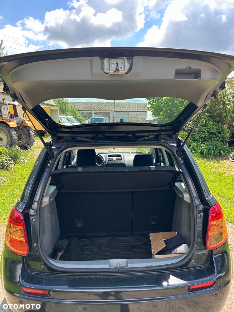 Suzuki SX4 1.6 GLX / Comfort - 10