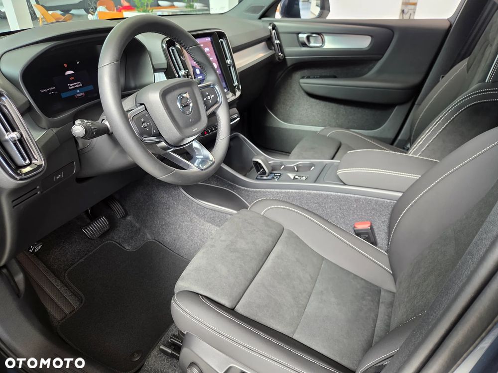 Volvo XC 40 B3 Core - 8