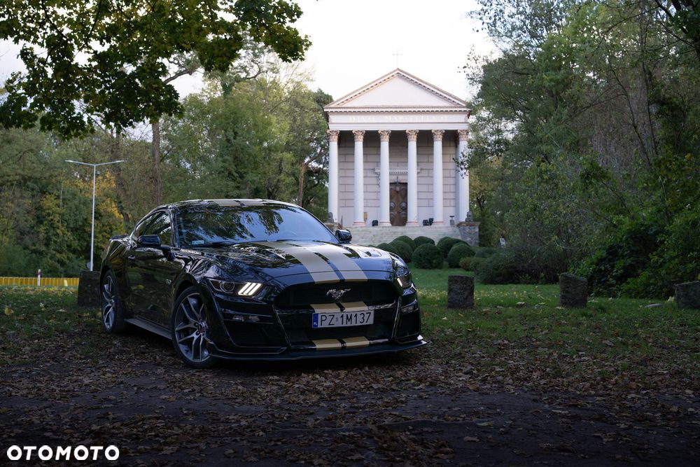 Ford Mustang 5.0 V8 GT - 1
