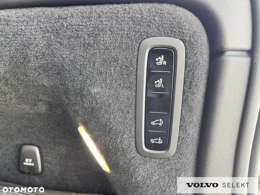 Volvo EX90 - 39
