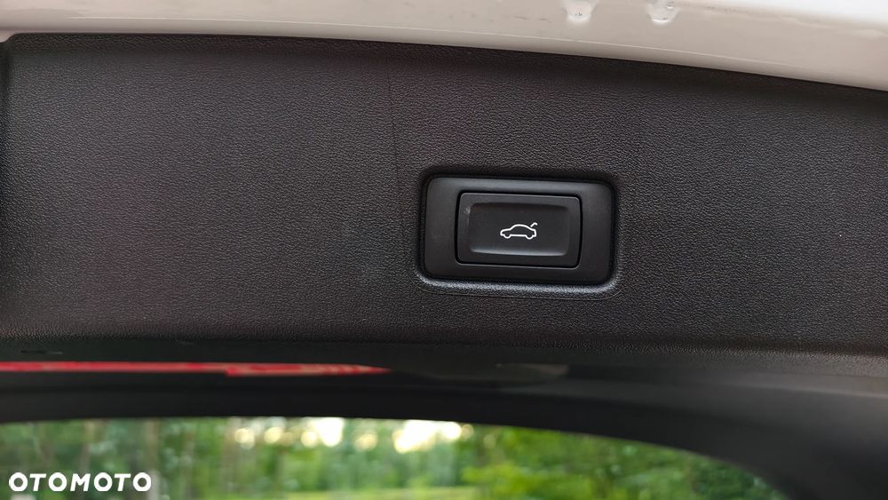 Audi Q4 e-tron 45 82kWh - 13