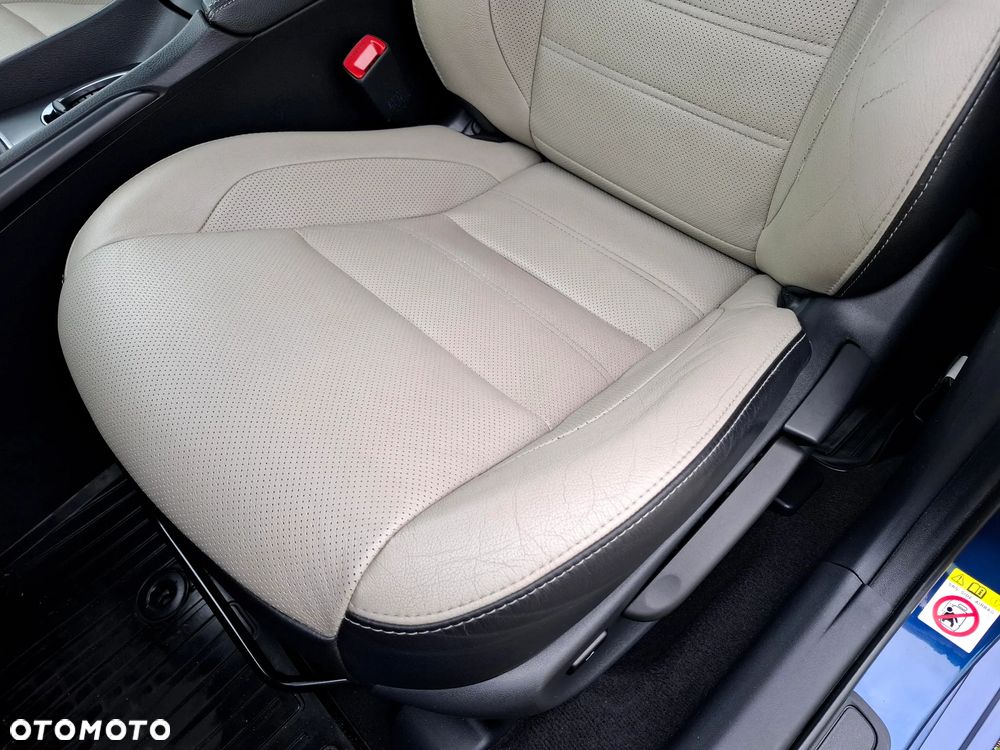 Toyota Avensis 1.8 Selection - 16