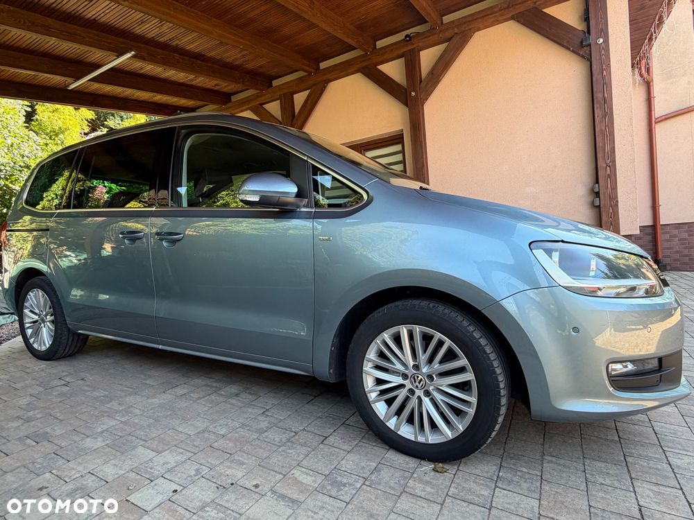 Volkswagen Sharan 2.0 TDI Comfortline DSG - 4