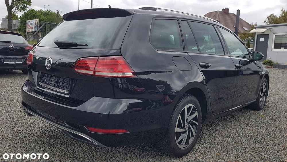 Volkswagen Golf 1.6 TDI SCR DSG Join - 5