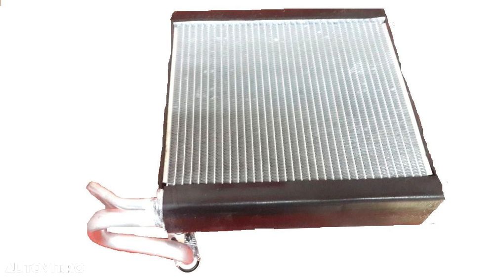 Evaporator Dacia Sandero, 20, Renault Captur, 20; Clio, 20 Motor 0,9 Tce/1,2/1,2 Tce; 1,5 Dci, Aluminiu/Aluminiu Brazat, 225x212x38, Priza: 11,4, Cuplaj intrare: 14,4, Tip Gaz: R134a/R1234yf, tehnologie