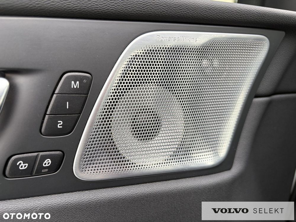 Volvo XC 60 - 20