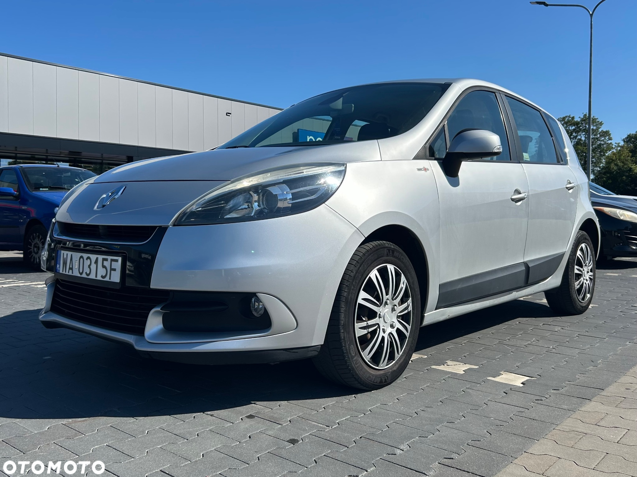 Renault Scenic 1.5dCi TomTom Edition - 2
