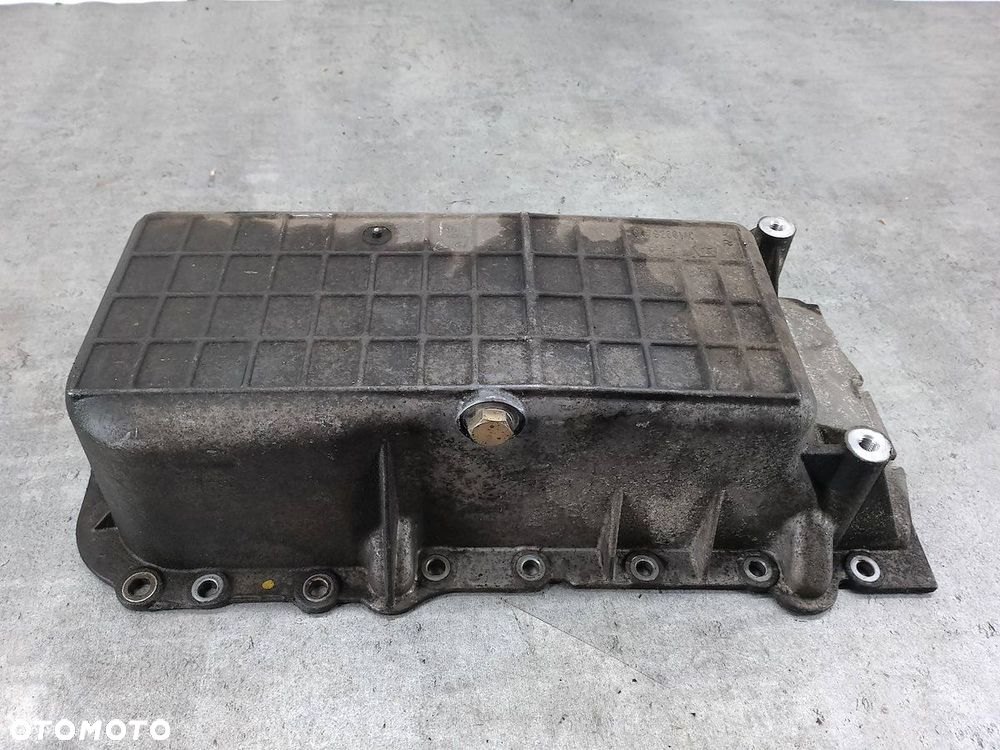 MISKA OLEJOWA CHRYSLER PACIFICA 04792661AC 3.5 V6 - 5