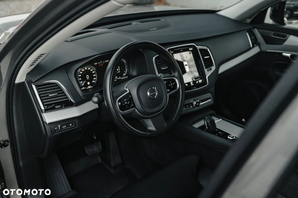 Volvo XC 90 T8 AWD Twin Engine Geartronic RDesign - 17