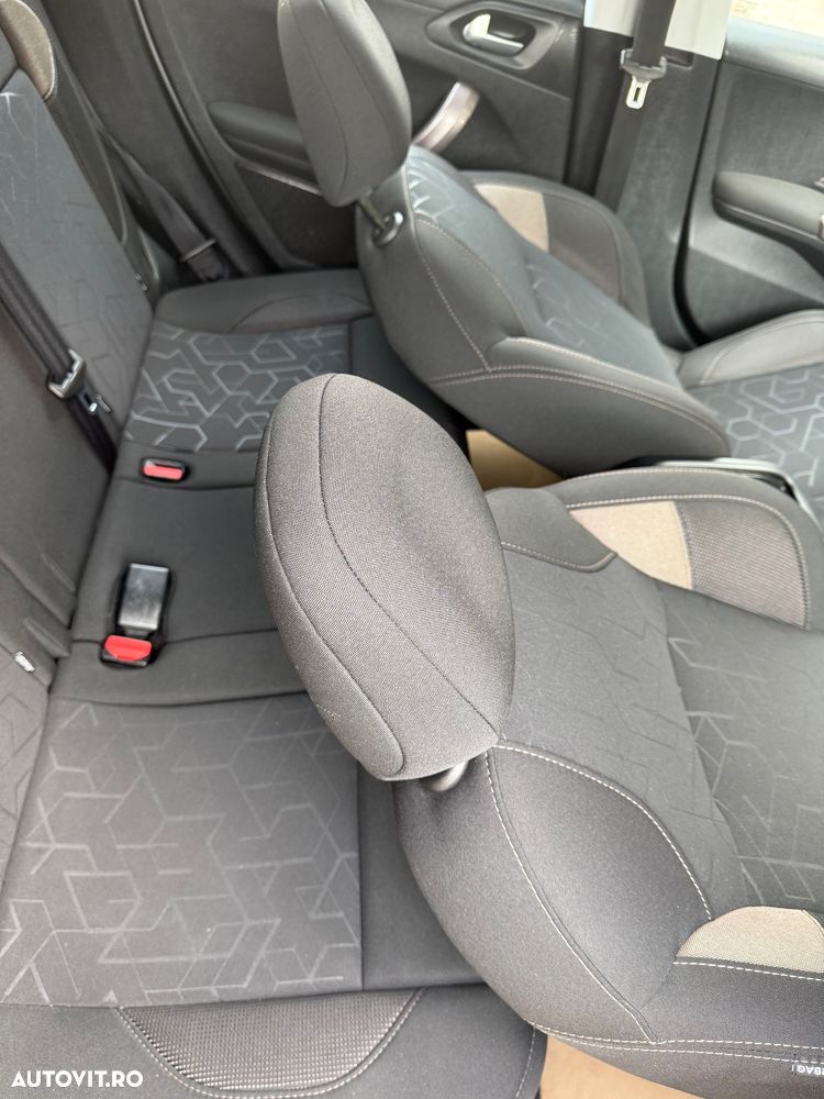 Peugeot 2008 e-HDi FAP 115 STOP & START Allure - 22